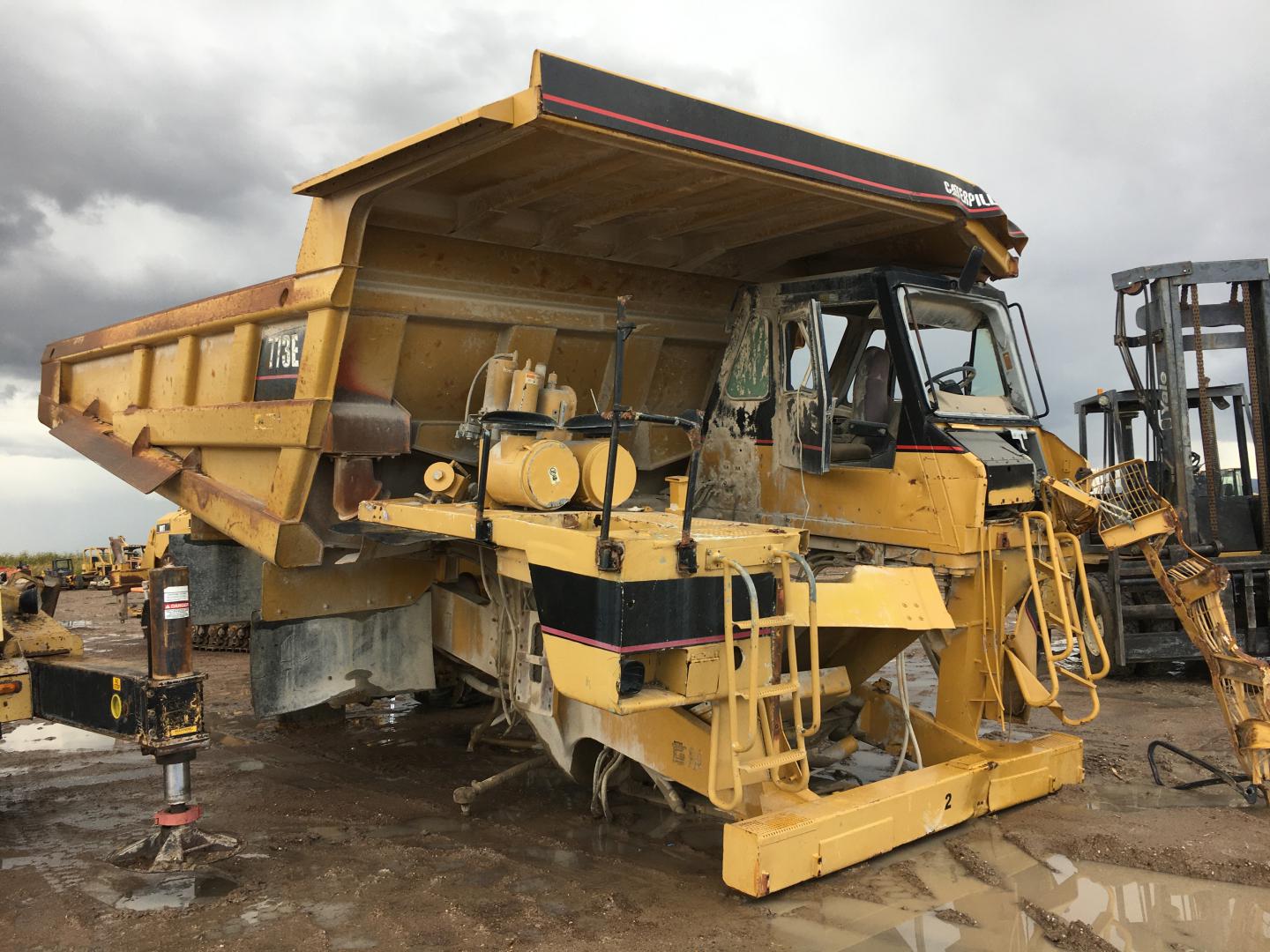 ./imagenes/INVOICE/2019/16221/DOMPE CATERPILLAR_773E (12).JPG